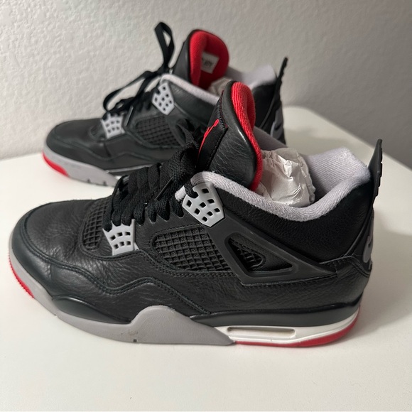 Nike Air Jordan 4 Retro - Picture 4 of 6